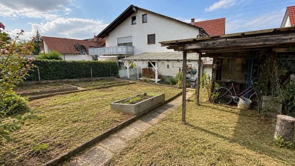 Immobilie in Hohberg - Doppelhaushälfte mit viel Platz in Niederschopfheim – Ihr Projekt mit Potenzial! - Bild 4