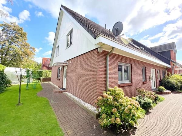 Immobilie in Lüdinghausen - Großzügiges Einfamilienhaus mit Einliegerwohnung auf Erbpachtgrundstück - Bild 0