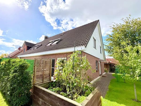 Immobilie in Lüdinghausen - Großzügiges Einfamilienhaus mit Einliegerwohnung auf Erbpachtgrundstück - Bild 1