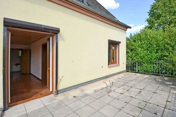 Immobilie in Schweich - Schweich: freistehendes Einfamilienhaus, Garage und großer Garten in familienfreundlichem Umfeld - Bild 4
