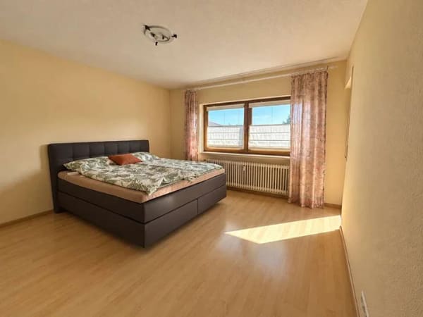 Immobilie in Kippenheim - Gepflegte 4-Zimmer-Eigentumswohnung – perfekt für Kapitalanleger oder zum Selbstbezug! - Bild 2