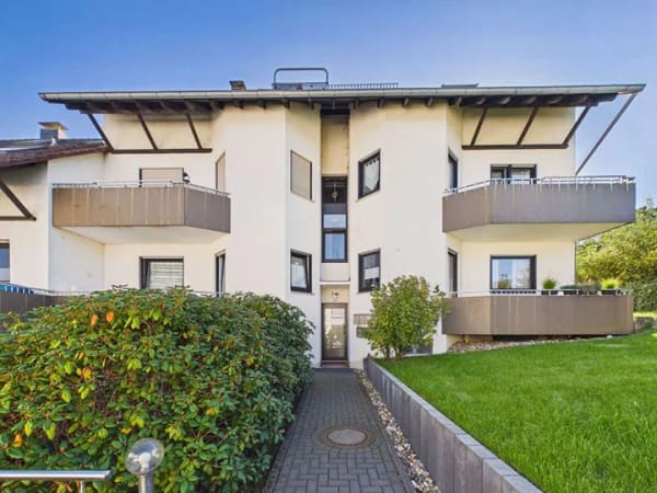 Immobilie in Hemer - Vielseitig & attraktiv: 3-Zimmer-Wohnung mit Balkon und Garage in Hemer-Ihmert - Bild 0