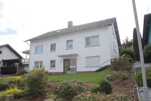 Immobilie in Burghaun - Wohnen mit Weitblick - Ihr neues Familienparadies in begehrter Lage von Burghaun - Bild 0