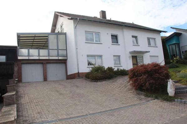 Immobilie in Burghaun - Wohnen mit Weitblick - Ihr neues Familienparadies in begehrter Lage von Burghaun - Bild 1