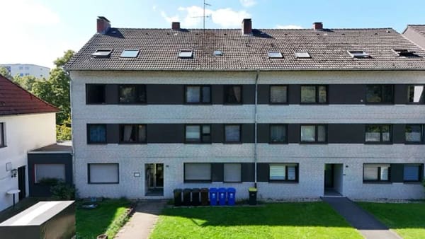 Immobilie in Gladbeck - Vollvermietet und gepflegt: 7-Parteienhaus in Feldrandlage von Gladbeck - Bild 0