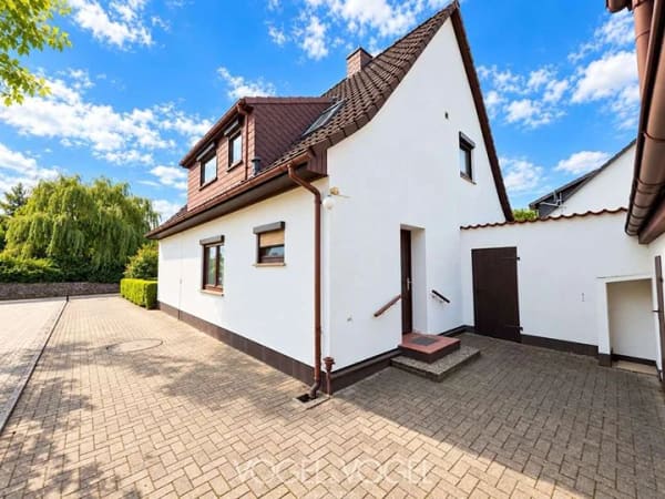 Immobilie in Oyten - Oyten: Viel Platz für Familie und Ideen – Einfamilienhaus mit großem Garten & Garage - Bild 3