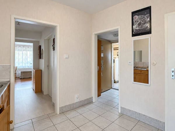 Immobilie in Niedernwöhren - Attraktives Wohnhaus in ruhiger Lage mit großem Grundstück - Bild 3