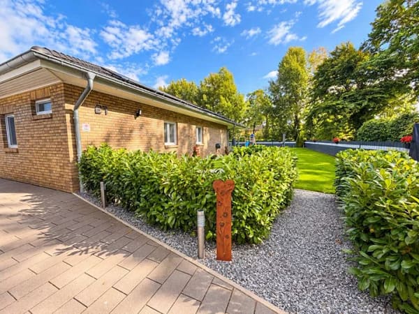 Immobilie in Wiemersdorf - Moderner Bungalow mit Smart Home, großem Garten u. Doppelcarport (provisionsfrei). - Bild 2