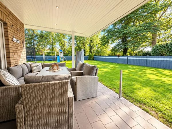 Immobilie in Wiemersdorf - Moderner Bungalow mit Smart Home, großem Garten u. Doppelcarport (provisionsfrei). - Bild 3