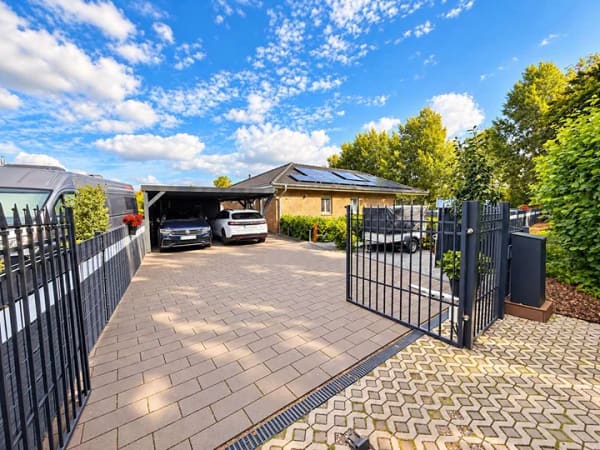 Immobilie in Wiemersdorf - Moderner Bungalow mit Smart Home, großem Garten u. Doppelcarport (provisionsfrei). - Bild 4