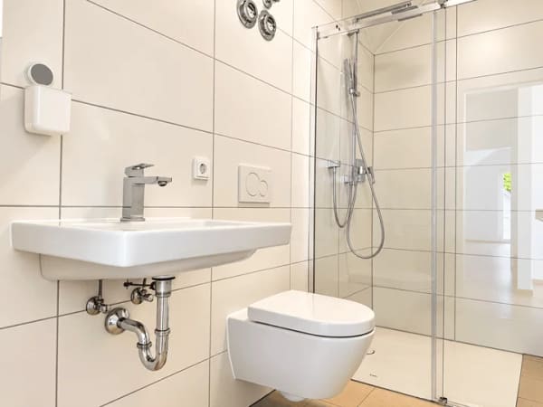 Immobilie in Mammendorf - Großzügigkeit & moderner Wohnkomfort-stillvolle 4-Zi.-Dachgeschosswohnung mit Penthouse-Charakter - Bild 3