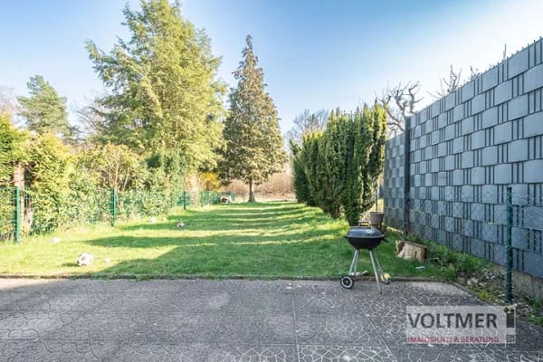 Immobilie in Homburg - RÜCKZUGSORT - Reihenmittelhaus mit Balkonen, Terasse und Garten in ruhiger Lage von Homburg! - Bild 2