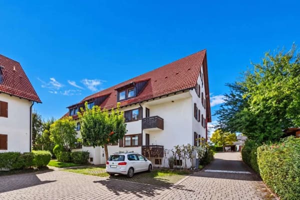 Immobilie in Kusterdingen - 4-Zimmer-Dachgeschosswohnung mit Balkon und herrlicher Aussicht in Kusterdingen-Wankheim - Bild 0