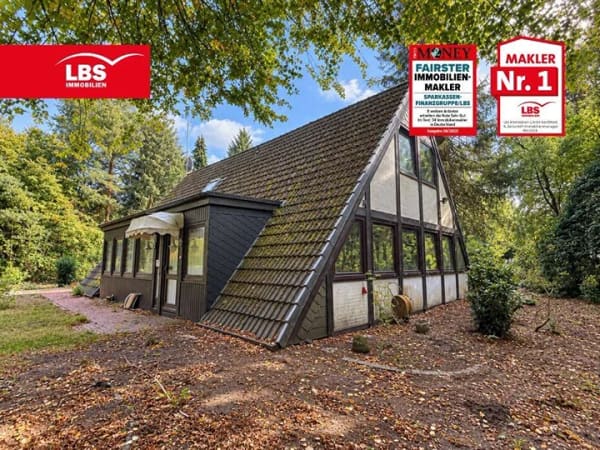 Immobilie in Osterholz-Scharmbeck - Grundstückswert trifft Architektur- A-Frame mit Potenzial - Bild 0