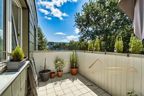 Immobilie in Minden - Wohnen mit Weitblick: Gepflegte ETW mit Südwestbalkon und ca. 9 % Renditepotenzial - Bild 1
