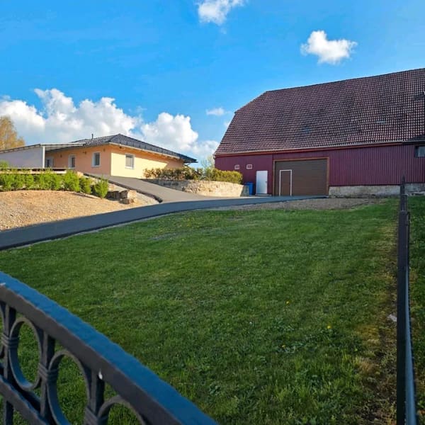 Immobilie in Grabfeld - Moderner Bungalow - viel Platz & hochwertiger Ausstattung - Bild 0