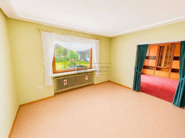 Immobilie in Ganderkesee - Ein Zuhause der besonderen Art - Großzügigkeit trifft Natur und Privatsphäre - Bild 4