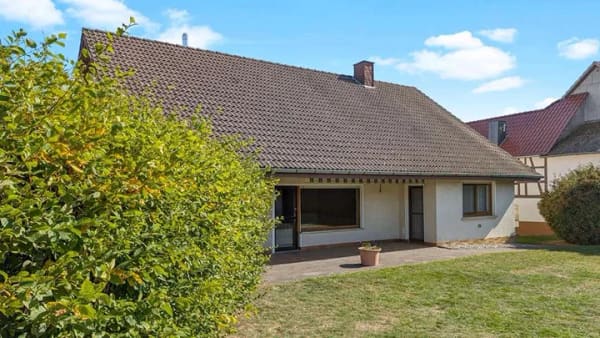 Immobilie in Battenberg - Gepflegtes Einfamilienhaus // Wohnkomfort, Landleben und Lebensqualität - Bild 3