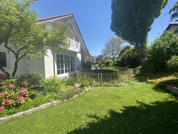 Immobilie in Oberstadion - Lichtdurchflutetes Einfamilienhaus in Ortsrandlage - Bild 2