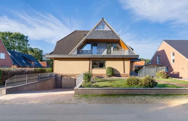Immobilie in Syke - Gepflegtes Mehrfamilienhaus mit 3 Wohneinheiten auf ca. 1.000 m² Grundstück - Bild 0
