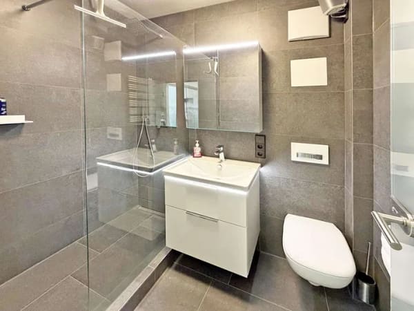 Immobilie in Oberstdorf - Gepflegtes Apartment mit Balkon und Bergblick - Bild 4
