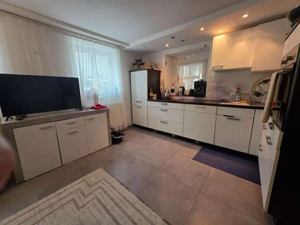 Immobilie in Neumarkt-Sankt Veit - 4-Zimmer-Haus mit Jacuzzi-Wellness & Terrasse – zentral in Neumarkt-St. Veit - Bild 0