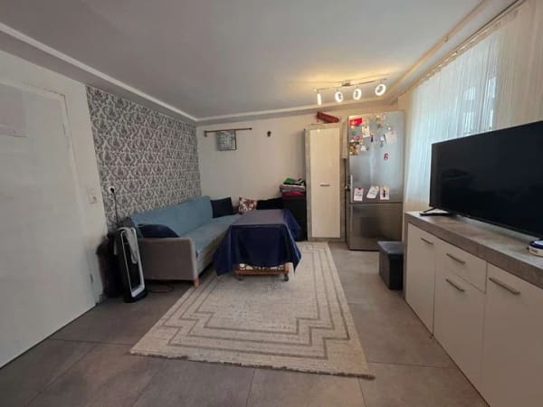 Immobilie in Neumarkt-Sankt Veit - 4-Zimmer-Haus mit Jacuzzi-Wellness & Terrasse – zentral in Neumarkt-St. Veit - Bild 1