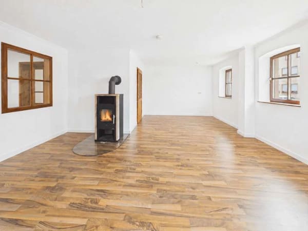Immobilie in Breitengüßbach - Charmante 2,5-Zimmer-Wohnung mit Stellplatz und guter Anbindung - Bild 1