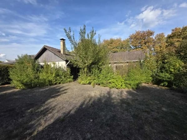 Immobilie in Saarlouis - *** Freistehender Winkelbungalow *** - Bild 2