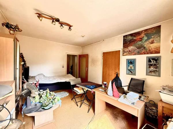 Immobilie in Kempten (Allgäu) - Vermietete 2-Zimmer-Wohnung im Obergeschoss rechts - Bild 0