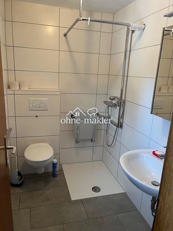 Immobilie in Lauterstein - „Omas Häusle“, sofort verfügbar, mit großem Garten, schöner Lage und reichlich Potential ! - Bild 4