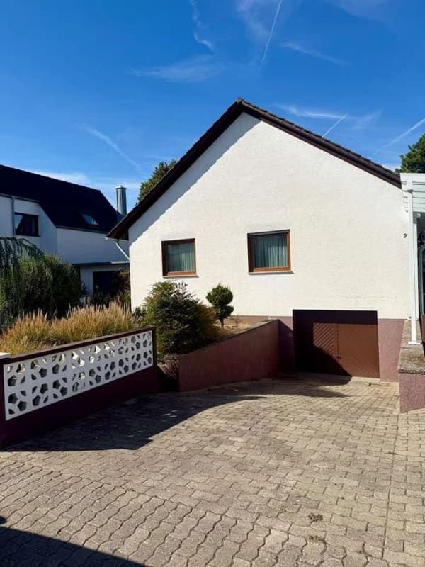 Immobilie in Hochdorf-Assenheim - Großzügiges Wohnhaus auf 1.069 m² Grundstück – ca. 238 m² Wohnfläche und umfangreiche Nutzflächen - Bild 4