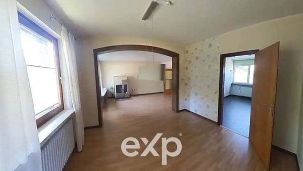 Immobilie in Rehburg-Loccum - 16.000qm mit Wohnhaus und Anliegerwohnung sowie Gewerbe und  Garagen - Bild 3