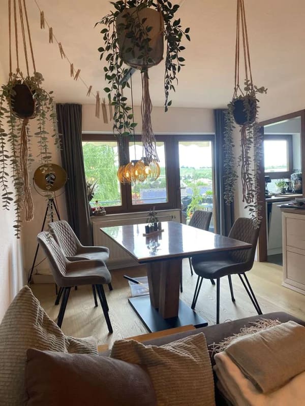 Immobilie in Pfedelbach - Exklusive 2-Zimmer-Wohnung mit Balkon und Einbauküche und Pkw Stellplatz - Bild 0