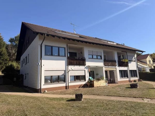 Immobilie in Rickenbach - Schweizer Alpenblick & Barrierefrei: Modernisierte 2,5-Zimmer-EG-Wohnung mit gehobener Ausstattung - Bild 4