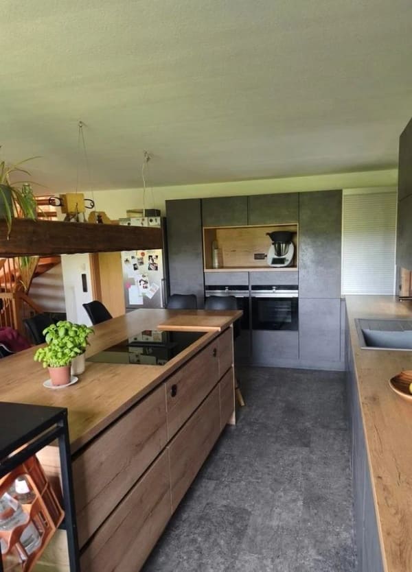 Immobilie in Königsberg in Bayern - Einfamilienhaus 250m2 Wohnfläche und  3.300m2 Grundstück - Bild 0