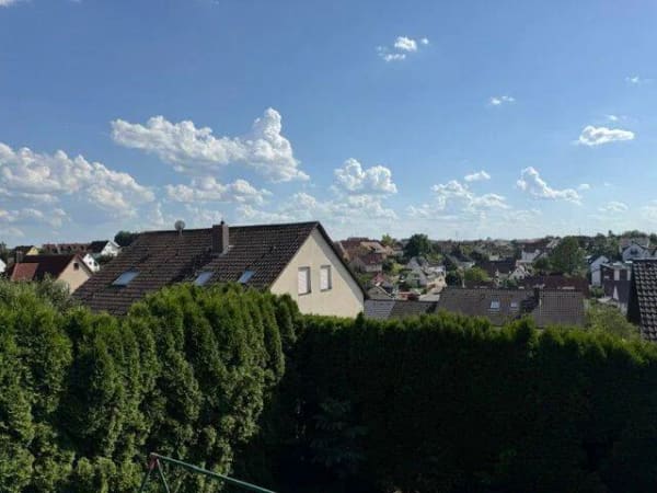 Immobilie in Wilhermsdorf - 3-Familienhaus in bevorzugter, ruhiger Lage, 3 x 4 Zi, Doppelgarage, 91452 Wilhermsdorf - Bild 0
