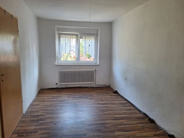 Immobilie in Friedland - Einfamilienhaus in idyllischer Dorflage mit pflegeleichtem Grundstück! - Bild 4