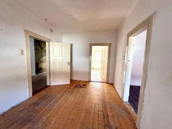 Immobilie in Schifferstadt - Einfamilienhaus mit Ausbau- und Erweiterungspotenzial - Bild 2