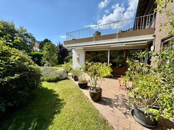 Immobilie in Jülich - Freistehendes Einfamilienhaus im begehrten Jülicher Heckfeld – Traumgarten & Split-Level-Charme! - Bild 4