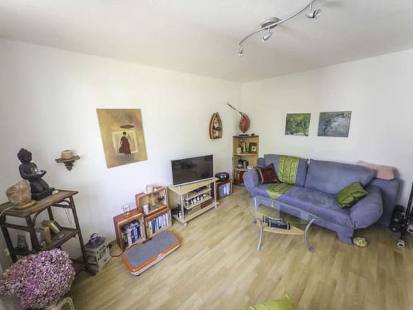 Immobilie in Augsburg - Provisionsfreie 2,5-Zimmer-Wohnung mit hohem Entwicklungspotenzial  - Bild 3
