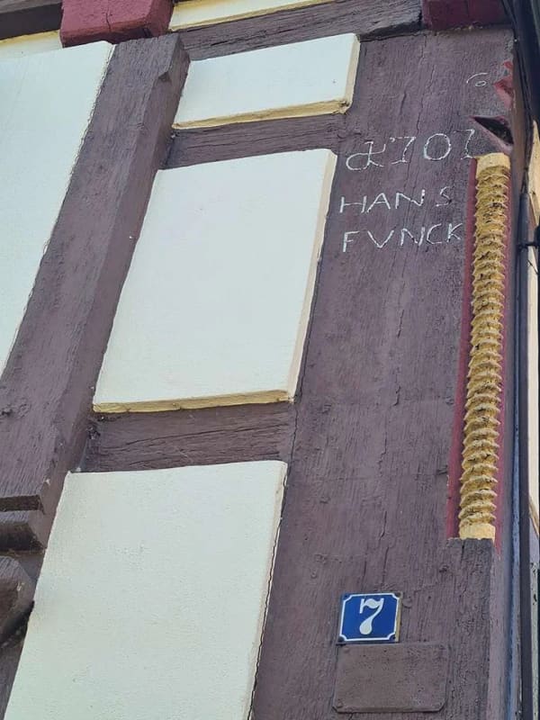 Immobilie in Keltern - Wohnen mit Charakter: Historisches Mehrfamilienhaus in Keltern - Bild 1