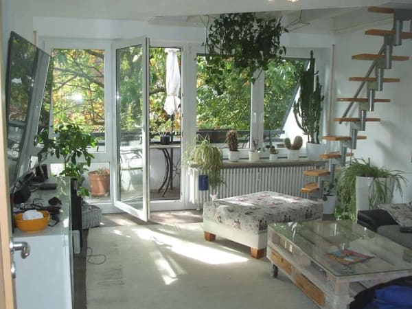 Immobilie in Notzingen - Stilvolle und renovierte Wohnung mit zwei Zimmern, Balkon und EBK  - Bild 0