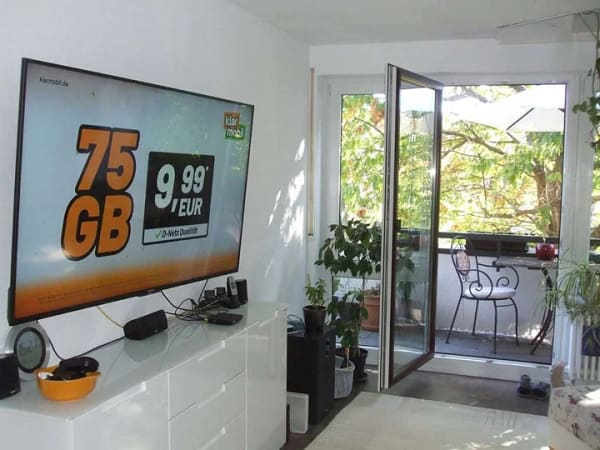 Immobilie in Notzingen - Stilvolle und renovierte Wohnung mit zwei Zimmern, Balkon und EBK  - Bild 1