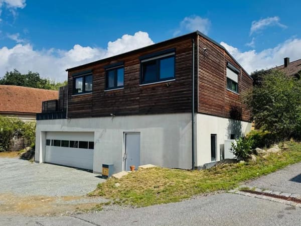 Immobilie in Wiesenfelden - Einzigartiges Haus im Tiny Stil + XXL Garage + Dachterrasse - Bild 0