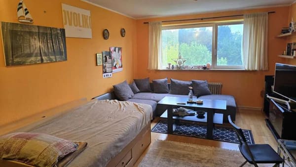 Immobilie in Liederbach - 1-Zimmer-Eigentumswohnung mit Garage in Liederbach am Taunus – von privat - Bild 0