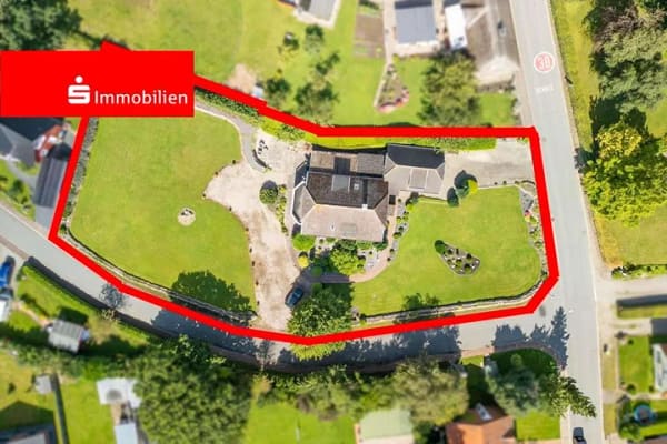 Immobilie in Waabs - Landhaus mit Charakter auf 2.719 m² Grundstück - Bild 0