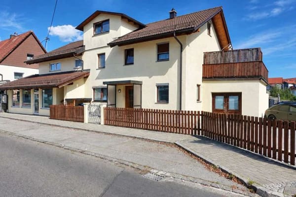 Immobilie in Peißenberg - Mehrfamilienhaus in zentraler Lage mit 4 Wohnungen - Bild 3