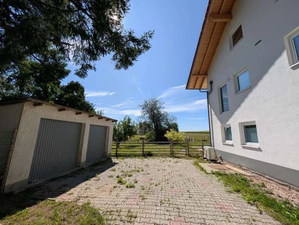 Immobilie in Treffelstein - 1,7ha - Fast Alleinlage - Mehrfamilienhaus mit 2 Wohnungen - Bild 2