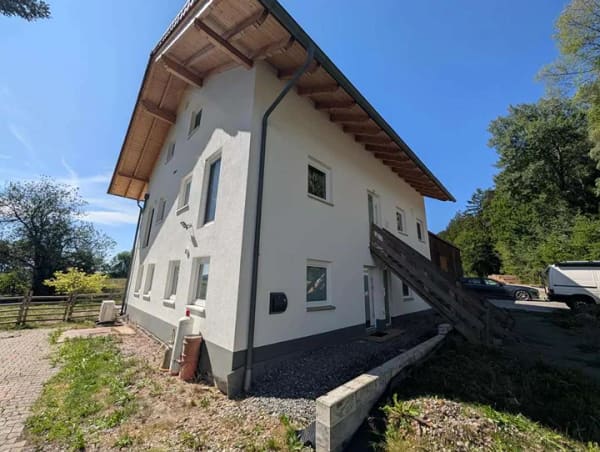 Immobilie in Treffelstein - 1,7ha - Fast Alleinlage - Mehrfamilienhaus mit 2 Wohnungen - Bild 3